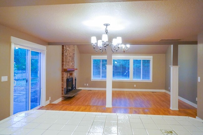 Building Photo - Beautiful 3 Bedroom Home in Wilsonville