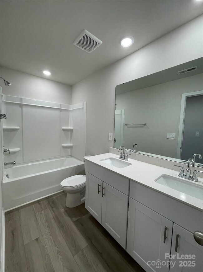 Building Photo - 110 Bird Dog Dr