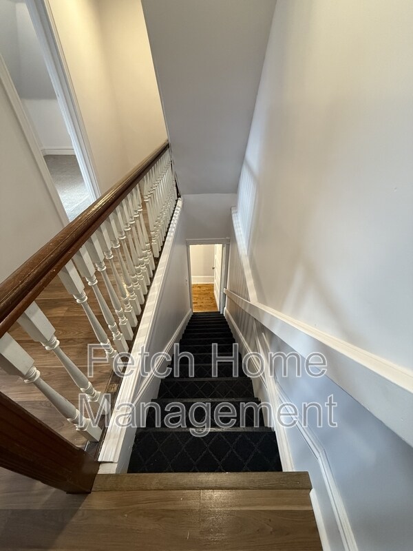 Building Photo - 125 E State St