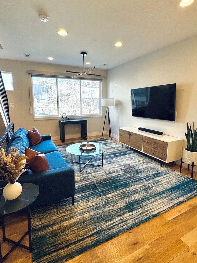 Building Photo - 1788 W 32nd Ave