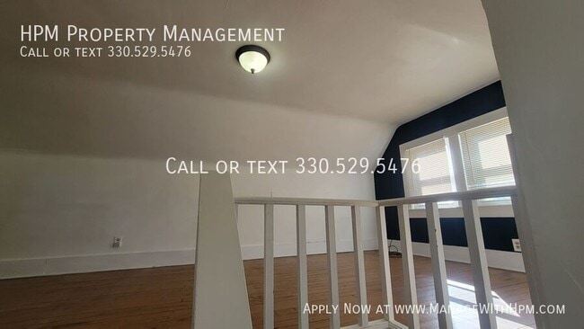 Building Photo - 421 E Thornton St