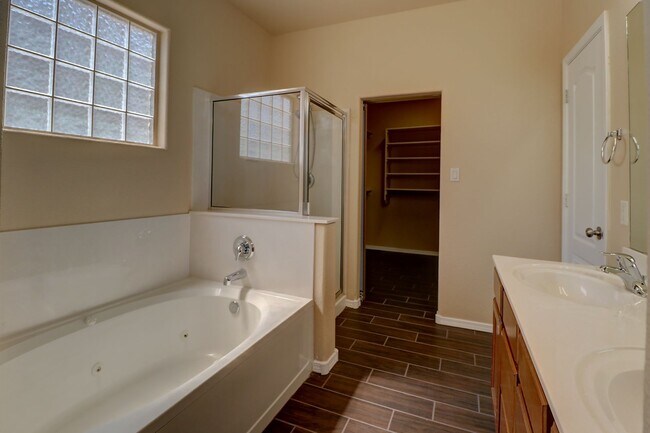 Building Photo - 2484 Gila Bend Loop