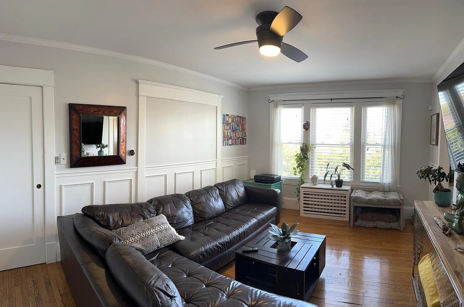 Building Photo - 24 Lawler St