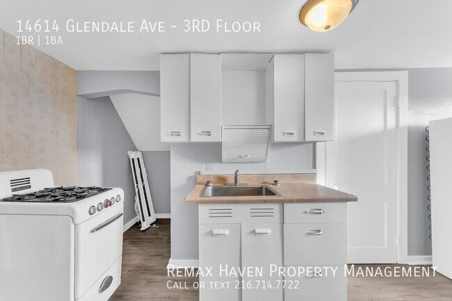 Building Photo - 14614 Glendale Ave