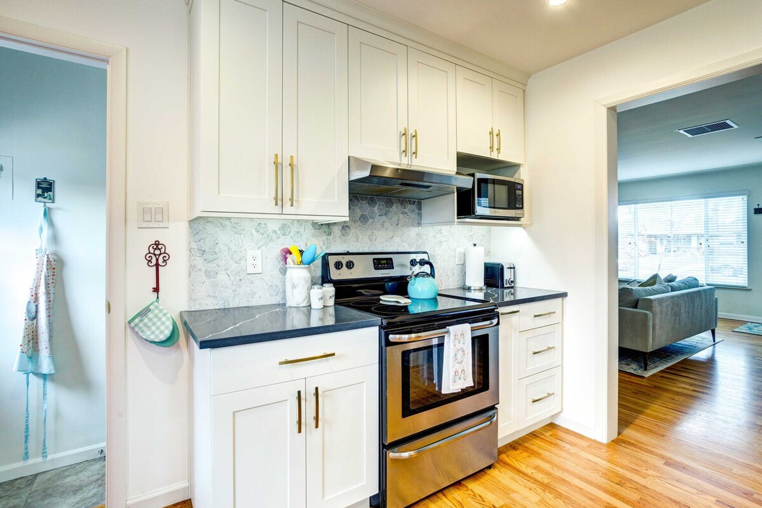 Building Photo - 3233 Ivy St