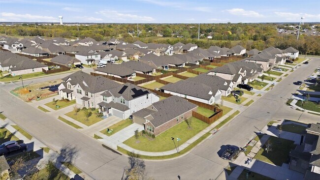 Building Photo - 501 Big Bnd Pkwy