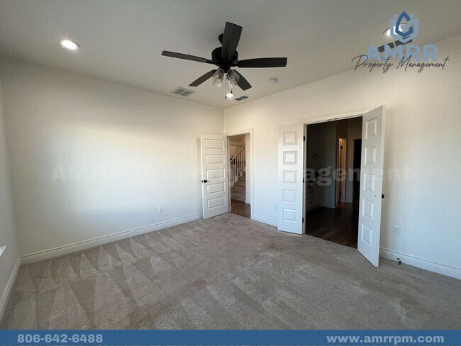 Building Photo - Easy Living with AMRR: Beautiful 4-Bedroom Home Near HEB