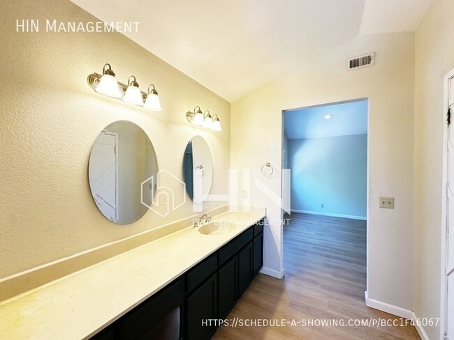 Building Photo - 418 Moretti Ln