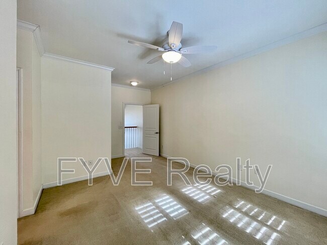 Building Photo - 320 Old Hickory Blvd