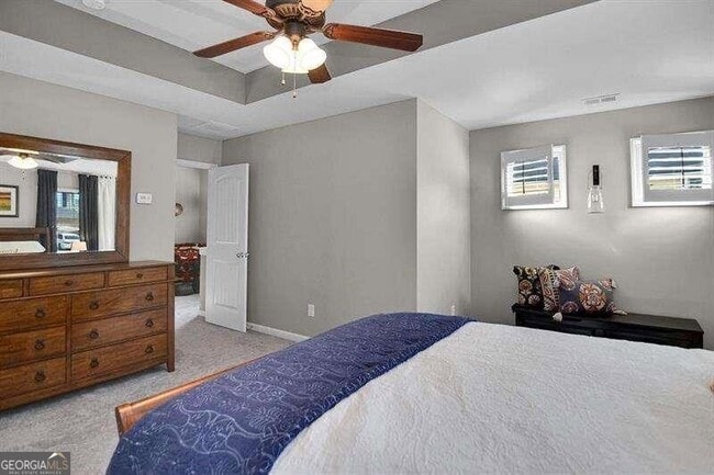 Building Photo - 307 Lakeside Ln