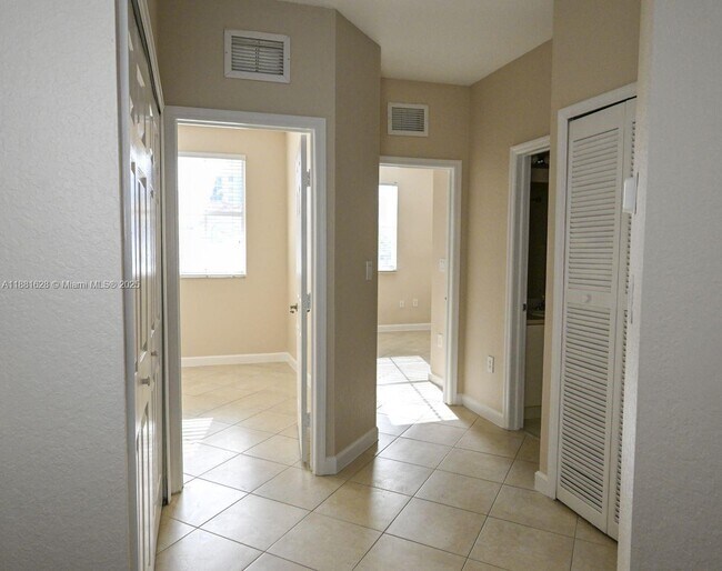 Building Photo - 8134 NW 107th Path