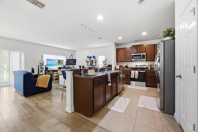 Building Photo - 2414 Addison Creek Dr