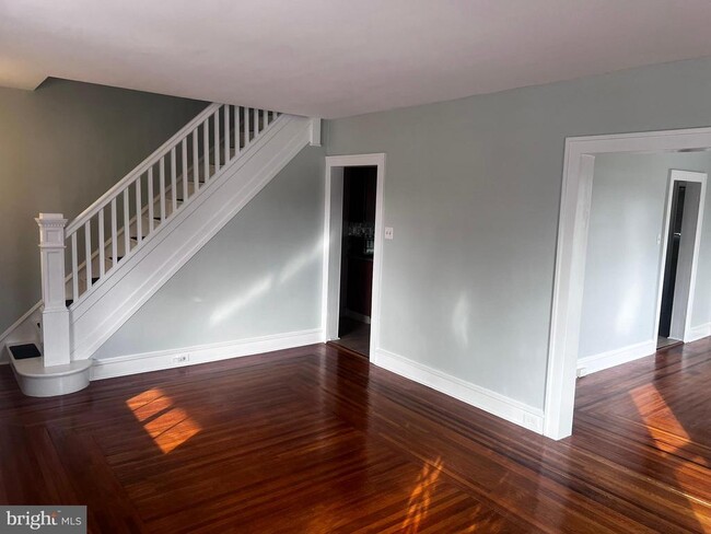 Building Photo - 501 N Brobst St