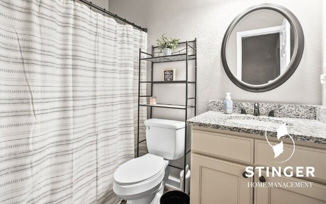 Building Photo - 16 Brindlewood Dr