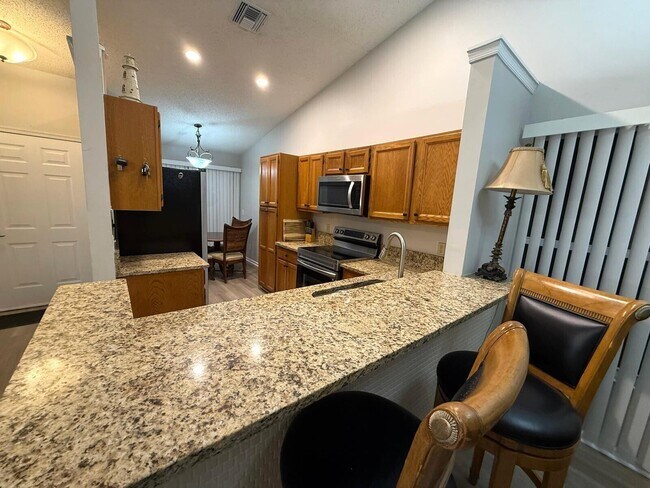 Building Photo - 12718 Westhampton Cir
