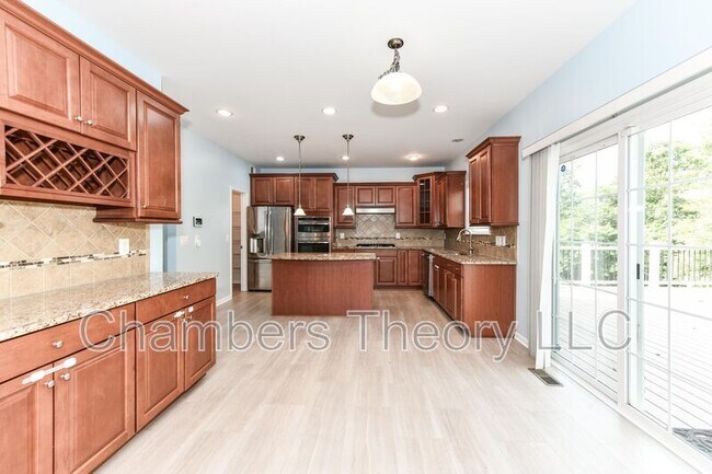 Building Photo - 21026 Potomac Trail Cir