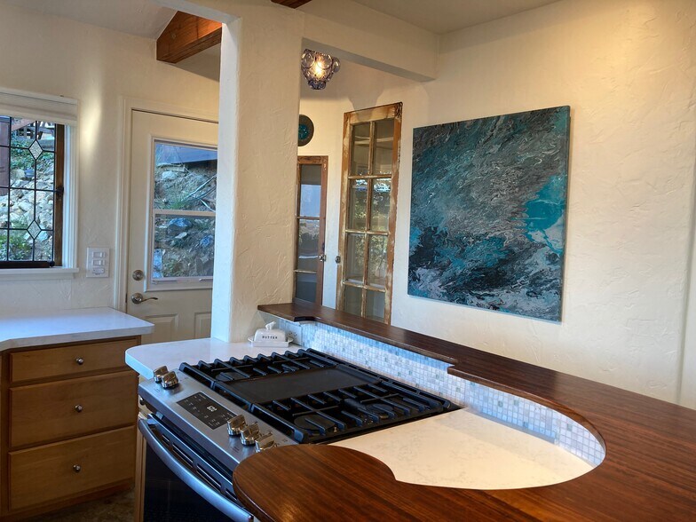Kitchen 3 - 3026 Valevista Trl