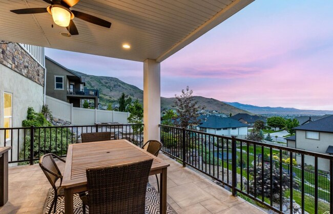 Building Photo - Luxurious Herriman 6 Bed with Indoor Court, Theater & Stunning Views!!!