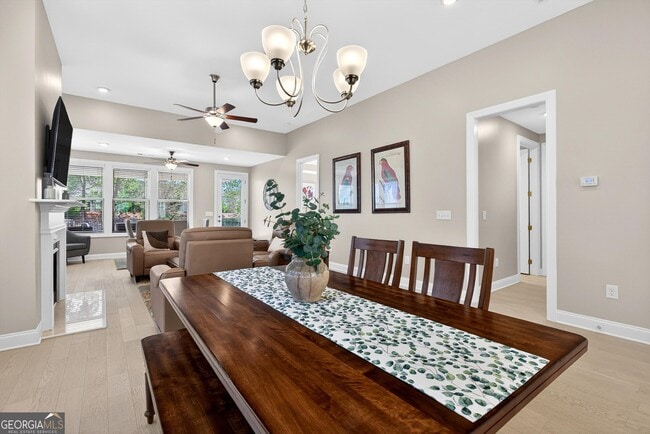 Building Photo - 133 Iron Oak Dr