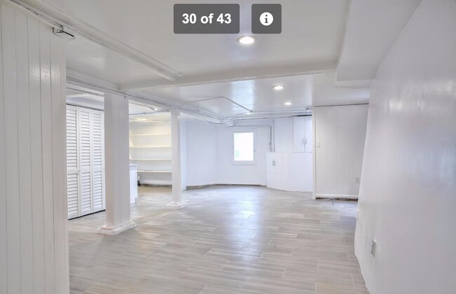 Building Photo - 2025 Jackson St