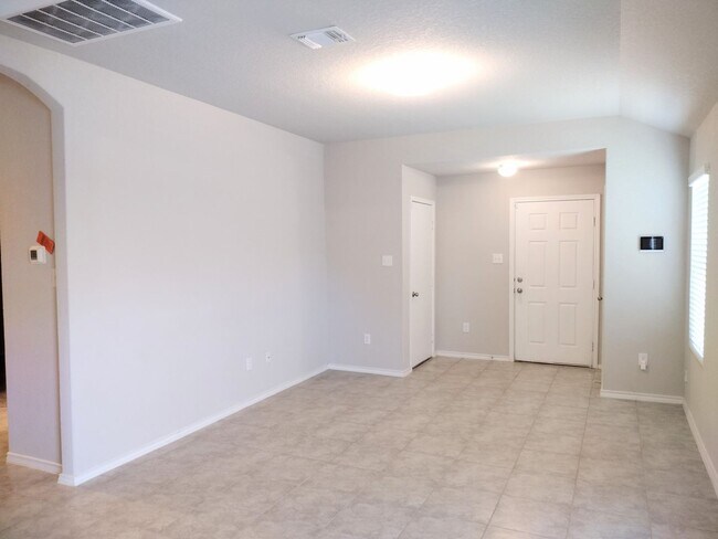 Building Photo - Fresh and Clean!!!
