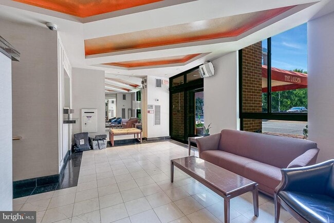 Building Photo - 1301 20th St NW