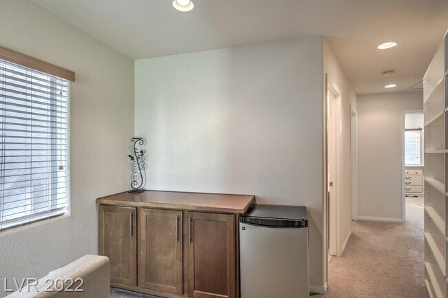 Building Photo - 10563 Longoria Garden St