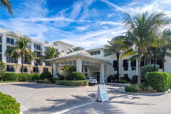 Building Photo - 3541 NE Ocean Blvd