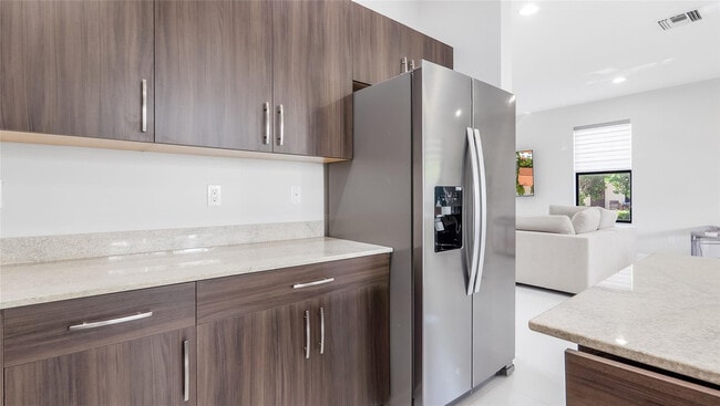 Building Photo - 20927 NW 1st Ct