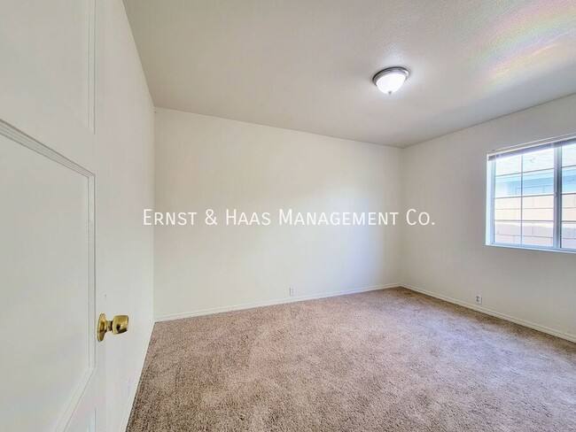 Building Photo - 8142 California St