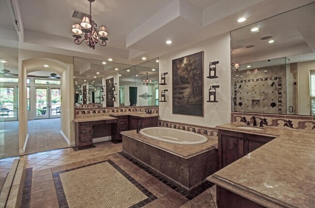 Building Photo - 81075 Giacomo Way