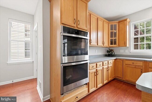 Building Photo - 9255 Bowers Brook Pl