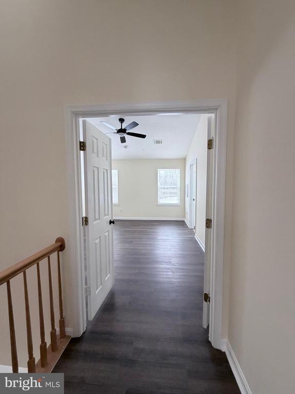 Building Photo - 14120 Silver Teal Way