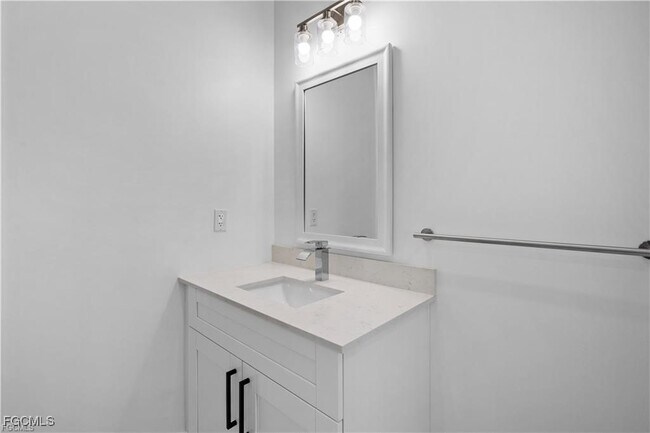Building Photo - 3903 29th St SW