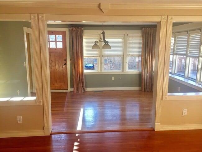 Building Photo - 24 Soule Ave