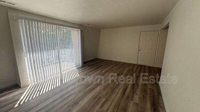 Building Photo - 3414 S 300 E