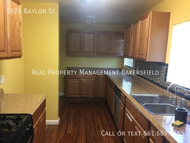 Building Photo - 2824 Baylor St