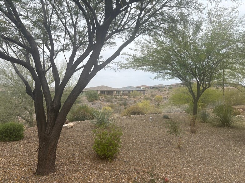 Building Photo - 4468 Covered Wagon Trl