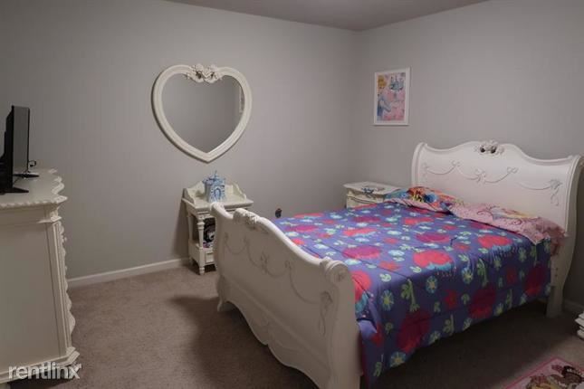 Building Photo - 5 br, 3 bath House - 2652 Bluestone Drive Sw