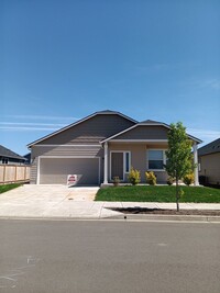 Building Photo - New House Never Been Lived In Is Waiting F...