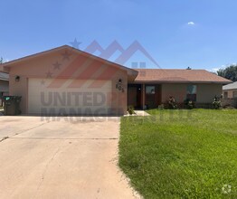 Building Photo - 3 bedroom 2 bathroom house for rent Carlsb...