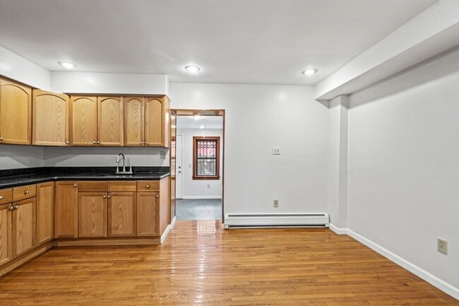 Building Photo - 800 Ocean Ave