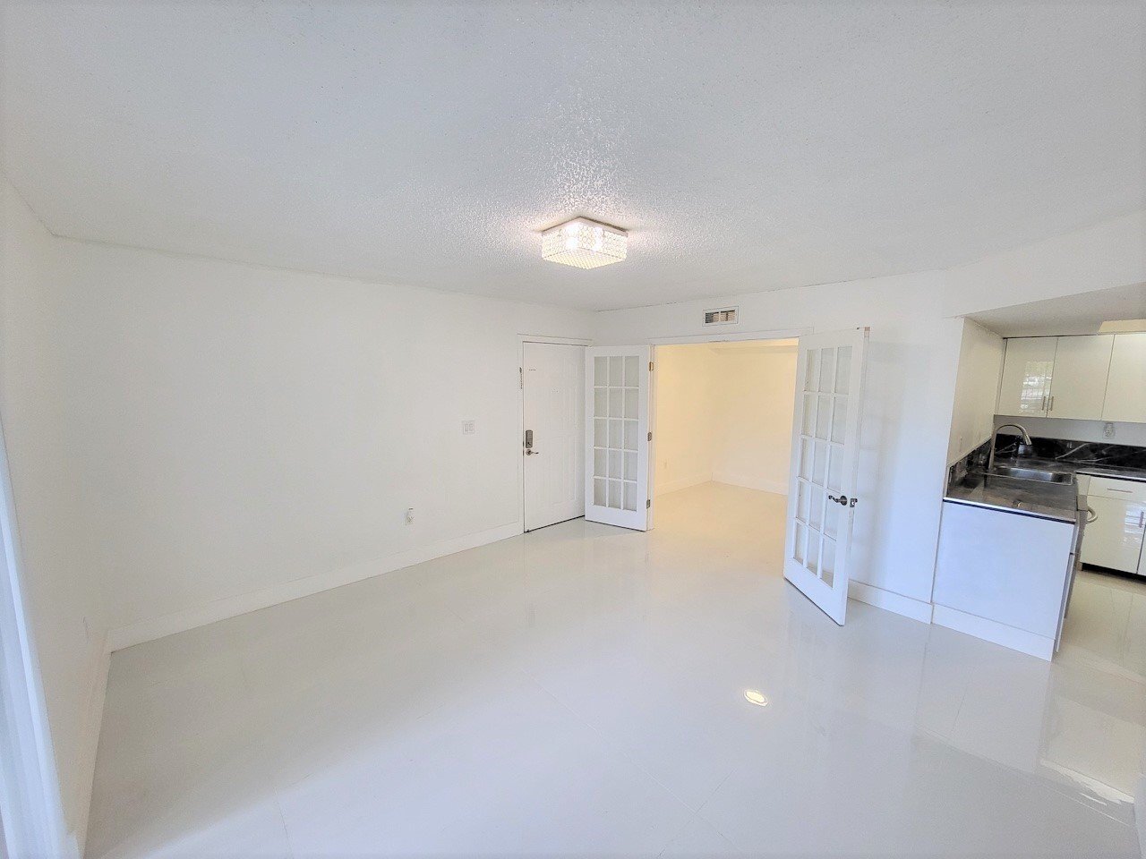 Building Photo - 8520 SW 212th St