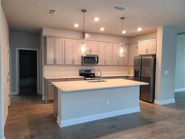 Building Photo - 11732 Richmond Trl