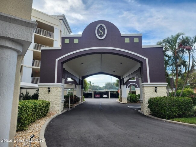 Building Photo - 703 Solana Shores Dr