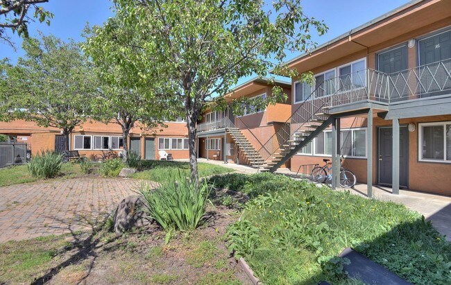 Atherton Apartments Redwood City, CA Apartment Finder