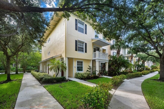 Building Photo - 245 Murcia Dr