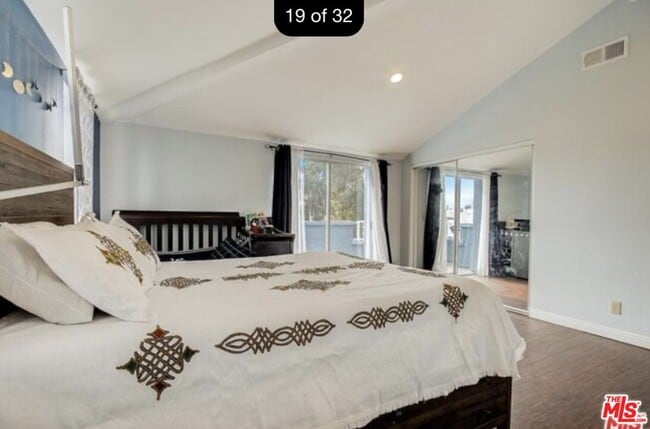 Building Photo - 4843 W 118th Pl