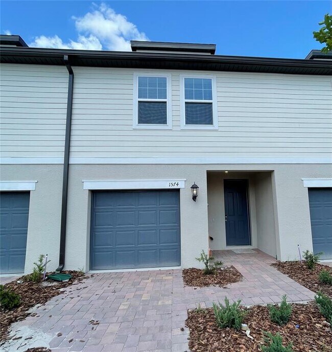 Building Photo - 1574 Grand Rue Dr
