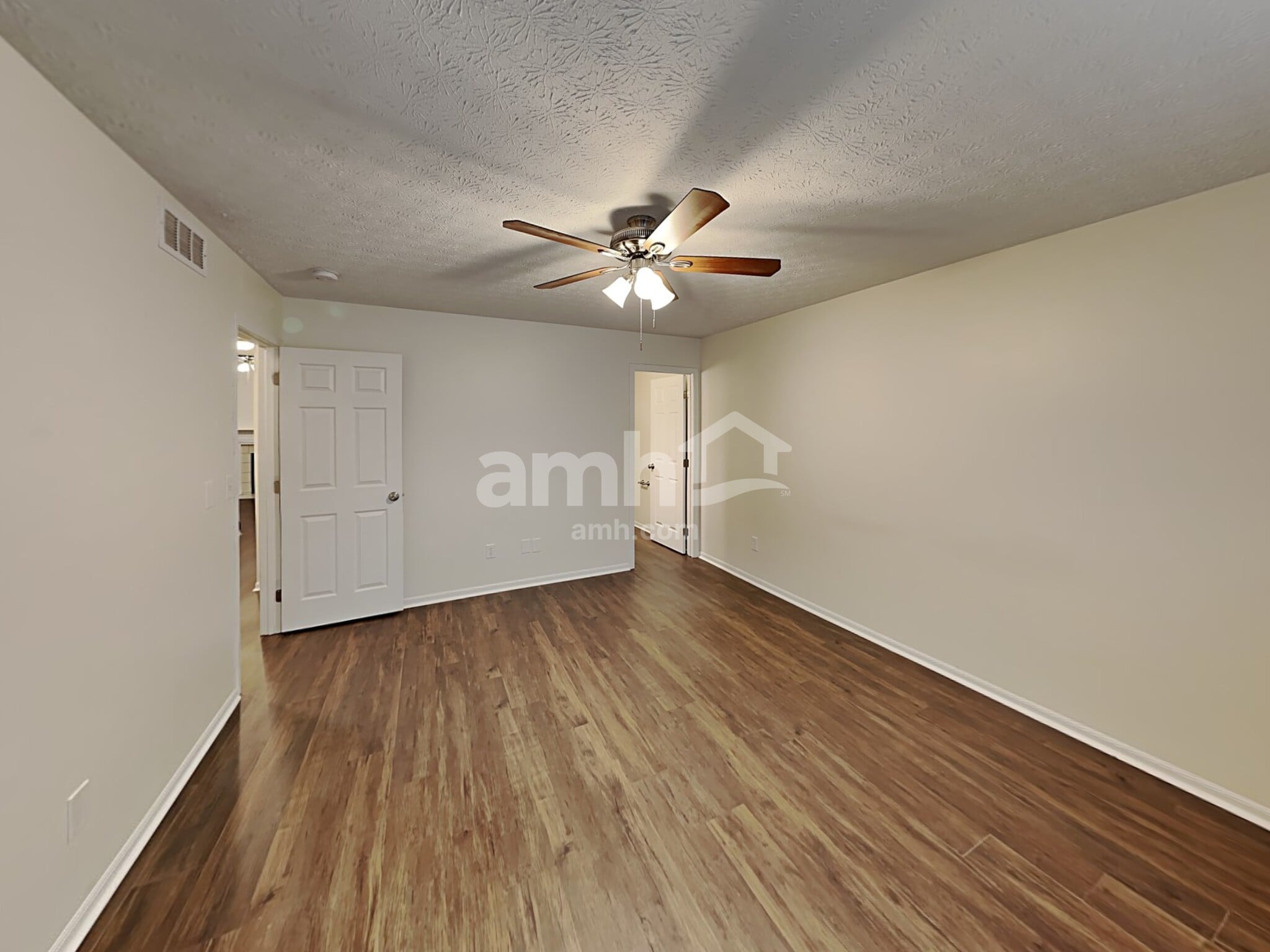 Building Photo - 7938 Dolmen Dr